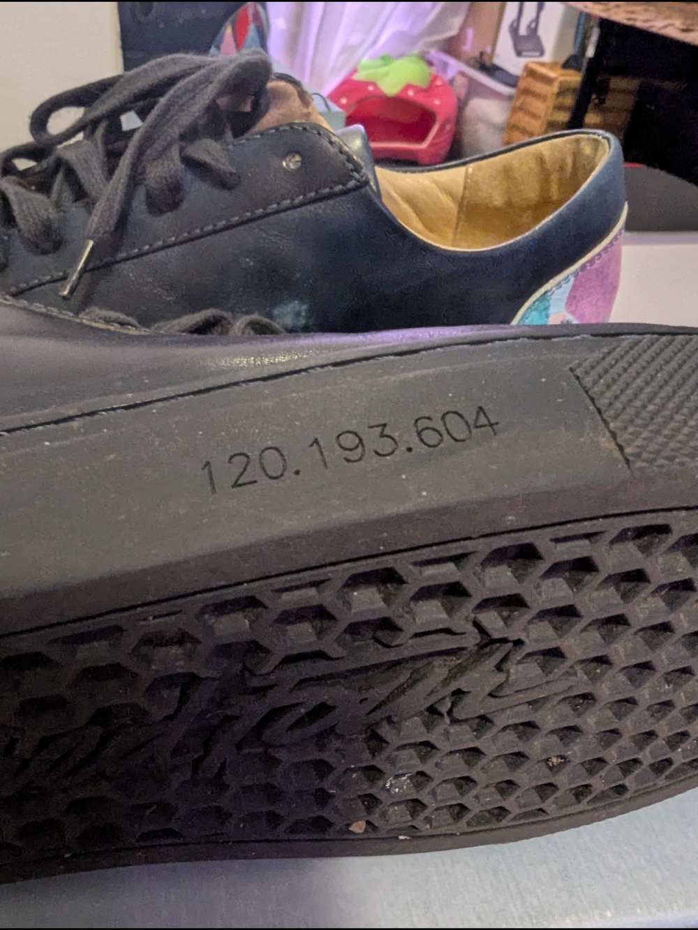 Six Hundred Four Sneakers - Picture 9 of 11